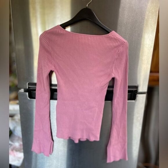 H&M MAMA sweater women’s size S Pink LONG BELL SLEEVE , SLITS , Cable RIBBED NWT - Picture 5 of 10